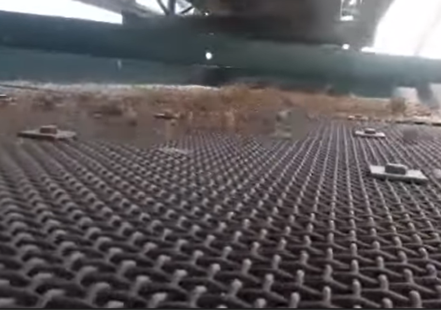 Double Deck Vibrating Screen Unit — High-Efficiency Material Separation Image